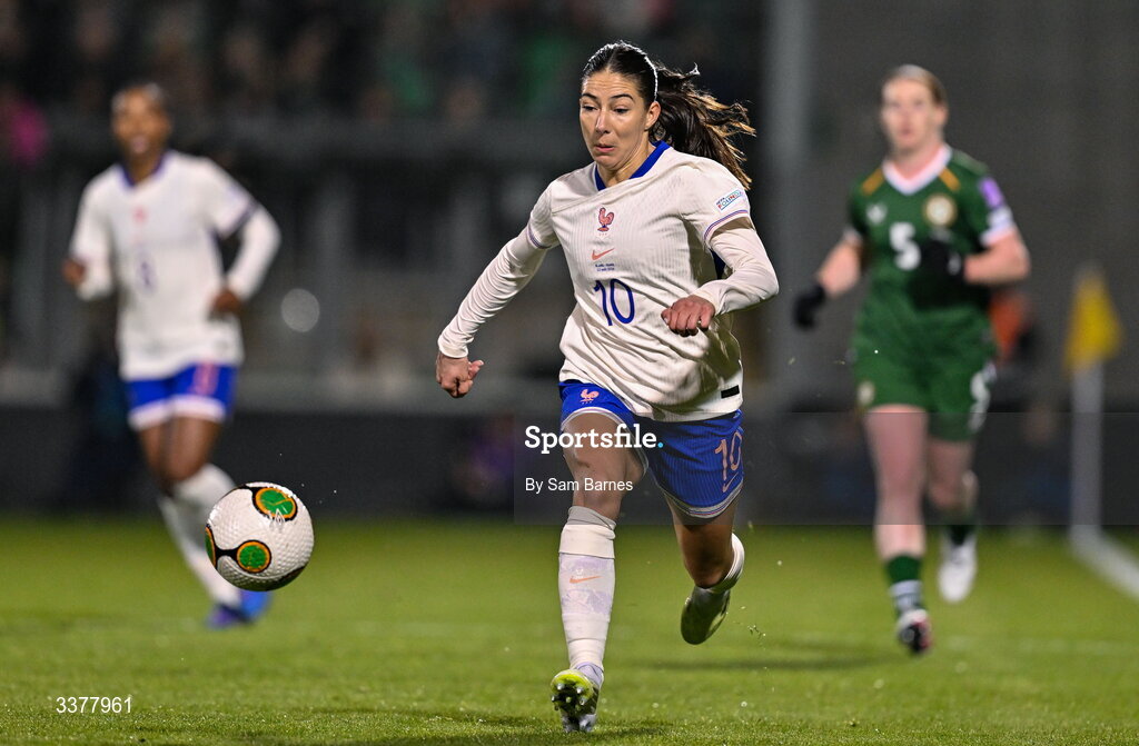 3 March 2026; Clara Mateo of France during the 2027 FIFA Women’s World Cup Qualifier match between Republic of Ireland and France at Tallaght Stadium in Dublin. Photo by Sam Barnes/Sportsfile