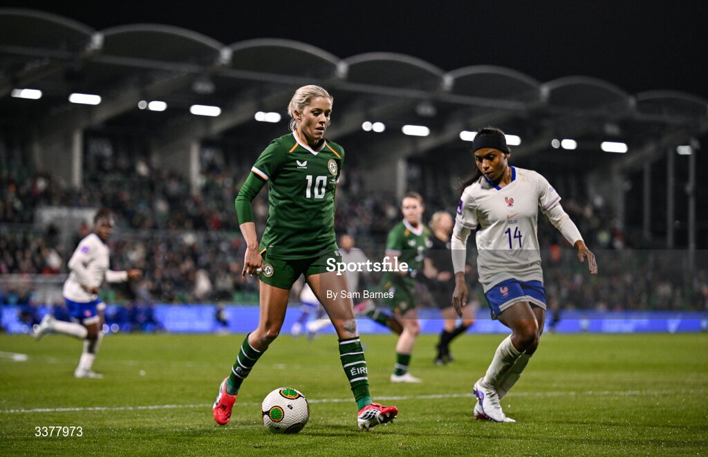 3 March 2026; Denise O'Sullivan of Republic of Ireland in action against Perle Morroni of France during the 2027 FIFA Women’s World Cup Qualifier match between Republic of Ireland and France at Tallaght Stadium in Dublin. Photo by Sam Barnes/Sportsfile
