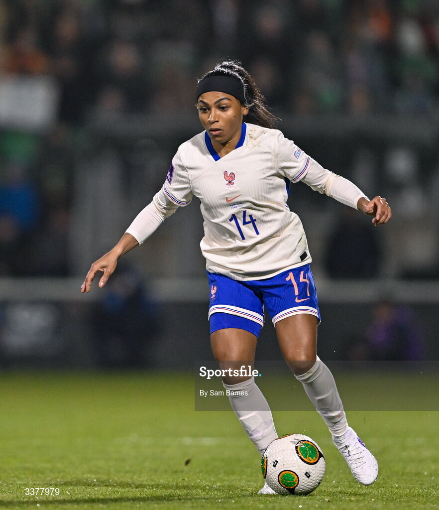 3 March 2026; Perle Morroni of France during the 2027 FIFA Women’s World Cup Qualifier match between Republic of Ireland and France at Tallaght Stadium in Dublin. Photo by Sam Barnes/Sportsfile