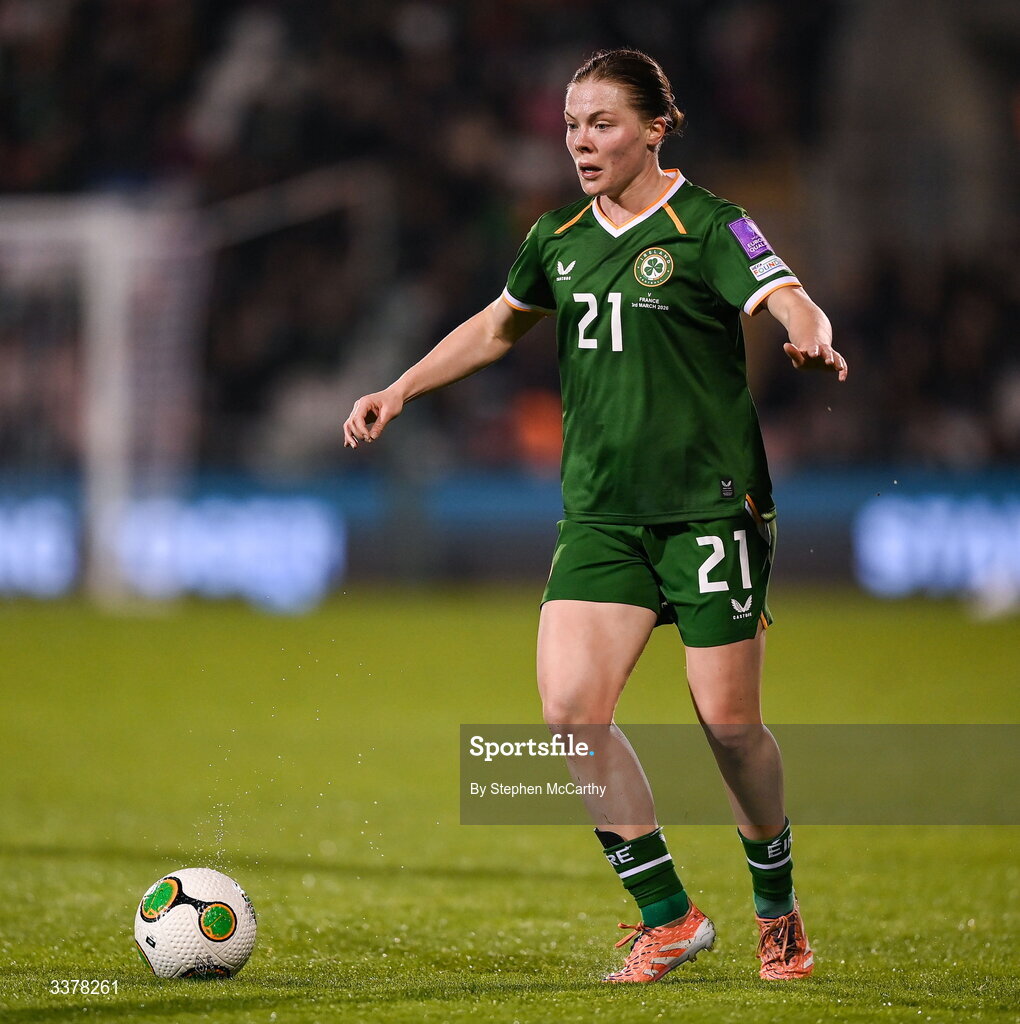 3 March 2026; Emily Murphy of Republic of Ireland during the 2027 FIFA Women’s World Cup Qualifier match between Republic of Ireland and France at Tallaght Stadium in Dublin. Photo by Stephen McCarthy/Sportsfile