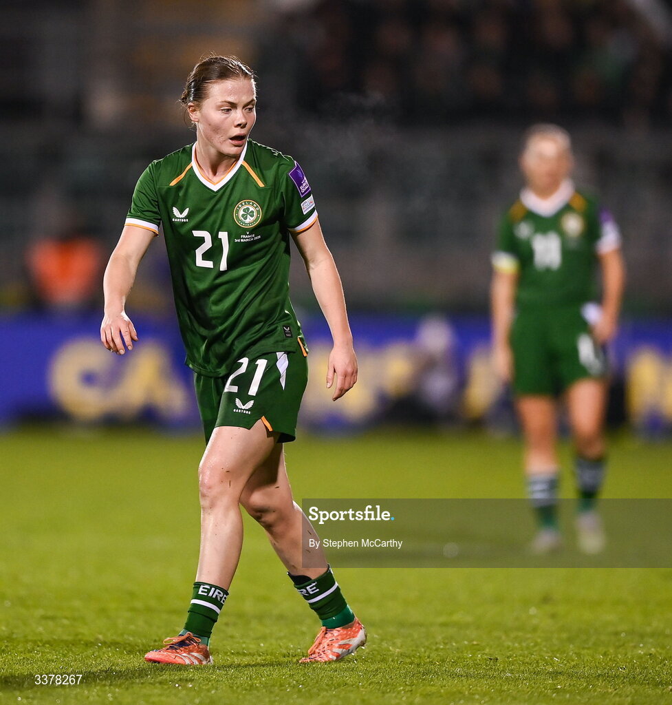 3 March 2026; Emily Murphy of Republic of Ireland during the 2027 FIFA Women’s World Cup Qualifier match between Republic of Ireland and France at Tallaght Stadium in Dublin. Photo by Stephen McCarthy/Sportsfile