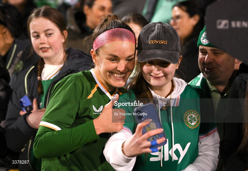 3 March 2026; Caitlin Hayes of Republic of Ireland with a supporter after the 2027 FIFA Women’s World Cup Qualifier match between Republic of Ireland and France at Tallaght Stadium in Dublin. Photo by Stephen McCarthy/Sportsfile