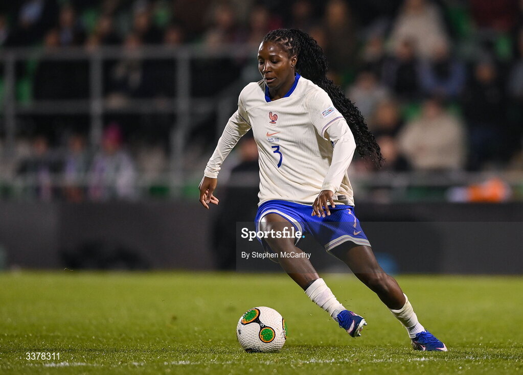 3 March 2026; Thiniba Samoura of France during the 2027 FIFA Women’s World Cup Qualifier match between Republic of Ireland and France at Tallaght Stadium in Dublin. Photo by Stephen McCarthy/Sportsfile