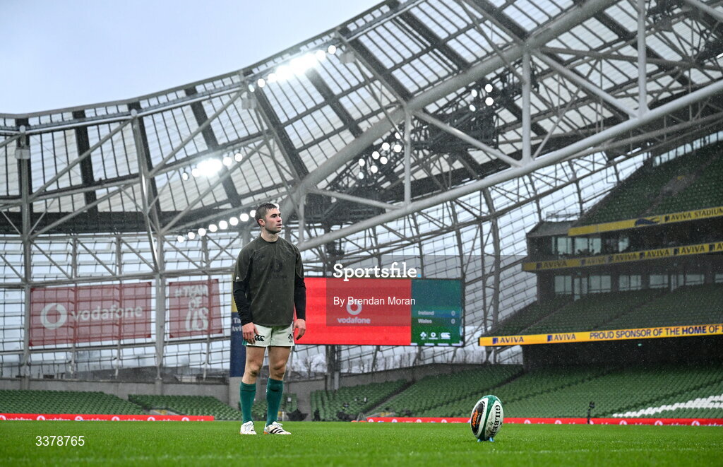 5 March 2026; Jack Crowley practices his goalkicking during an Ireland Rugby squad captain's run at the Aviva Stadium in Dublin. Photo by Brendan Moran/Sportsfile