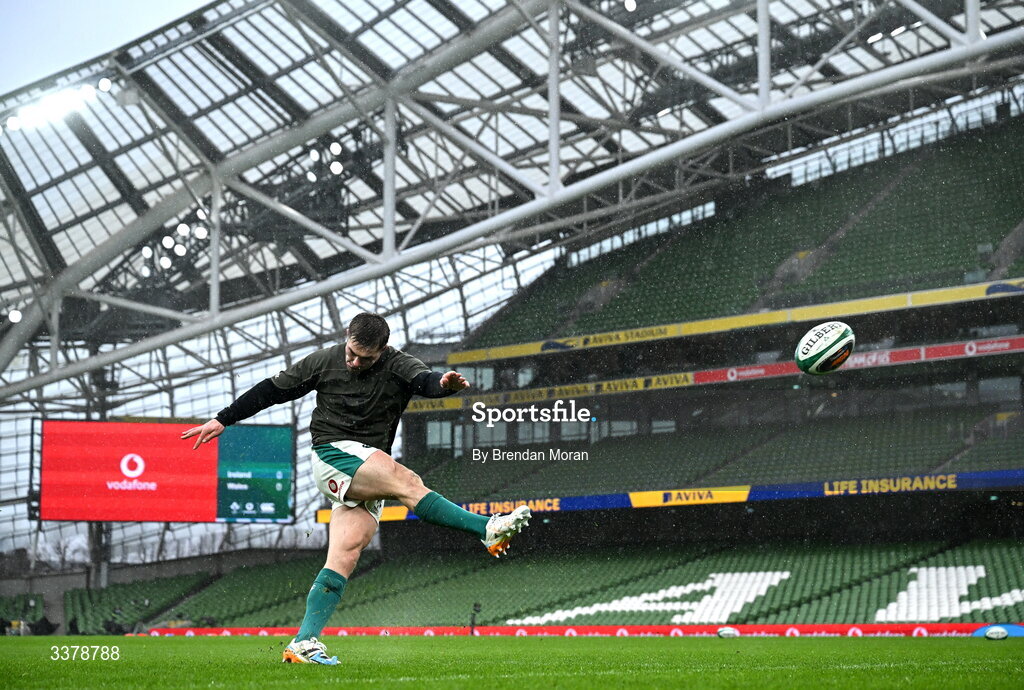 5 March 2026; Jack Crowley practices is goalkicking during an Ireland Rugby squad captain's run at the Aviva Stadium in Dublin. Photo by Brendan Moran/Sportsfile