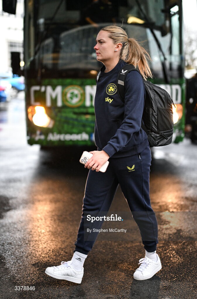 5 March 2026; Republic of Ireland's Saoirse Noonan at Dublin Airport as Republic of Ireland women travel to the Netherlands for their 2027 FIFA Women’s World Cup Qualifier against the Netherlands in Utrecht on Saturday. Photo by Stephen McCarthy/Sportsfile