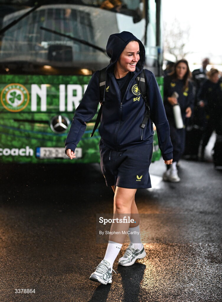 5 March 2026; Republic of Ireland's Jessie Stapleton at Dublin Airport as Republic of Ireland women travel to the Netherlands for their 2027 FIFA Women’s World Cup Qualifier against the Netherlands in Utrecht on Saturday. Photo by Stephen McCarthy/Sportsfile