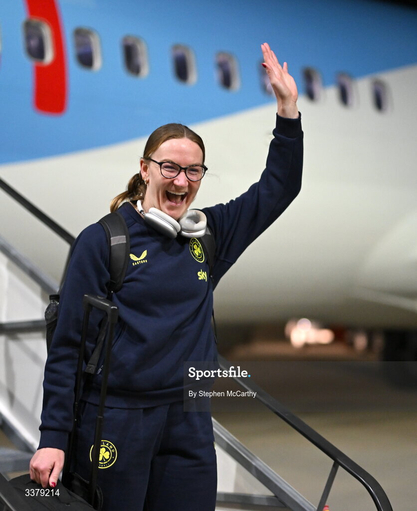5 March 2026; Republic of Ireland's Courtney Brosnan at Amsterdam's Schiphol Airport following Republic of Ireland women's travel to the Netherlands for their 2027 FIFA Women’s World Cup Qualifier against the Netherlands in Utrecht on Saturday. Photo by Stephen McCarthy/Sportsfile