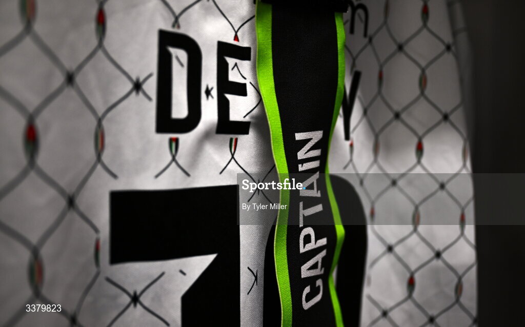 6 March 2026; A captains armband is seen with the jersey of Dawson Devoy in the Bohemians dressing room before during the SSE Airtricity Men's Premier Division match between Waterford and Bohemians at the RSC in Waterford. Photo by Tyler Miller/Sportsfile