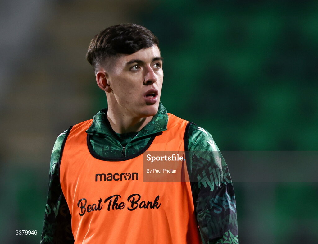 6 March 2026; Cory O'Sullivan of Shamrock Roverswarms up before the SSE Airtricity Men's Premier Division match between Shamrock Rovers and Derry City at Tallaght Stadium in Dublin. Photo by Paul Phelan/Sportsfile