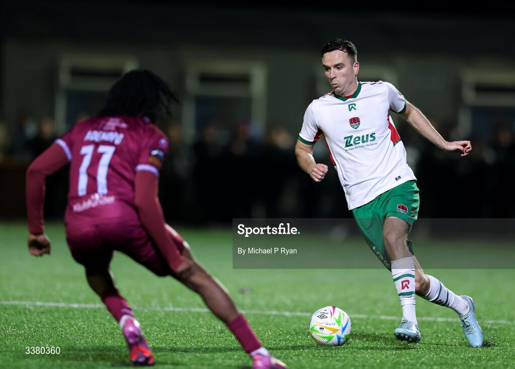 6 March 2026; Charlie Lyons of Cork City in action against Anthony Adenopo of Cobh Ramblers during the SSE Airtricity Men's First Division match between Cobh Ramblers and Cork City at St Colman's Park in Cobh, Cork. Photo by Michael P Ryan/Sportsfile