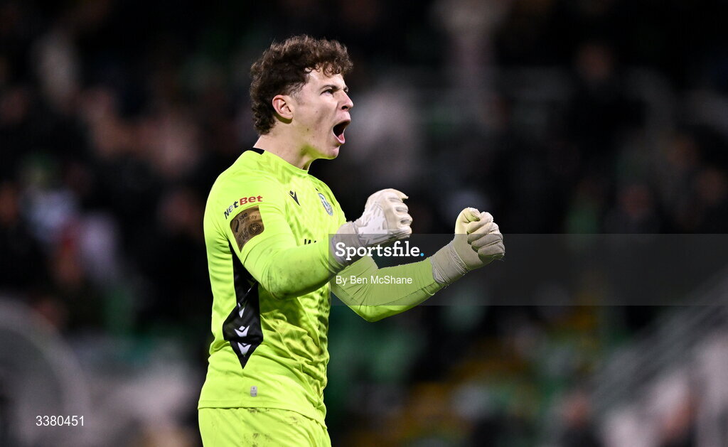 6 March 2026; Shamrock Rovers goalkeeper Ed McGinty celebrates at the final whistle of the SSE Airtricity Men's Premier Division match between Shamrock Rovers and Derry City at Tallaght Stadium in Dublin. Photo by Ben McShane/Sportsfile