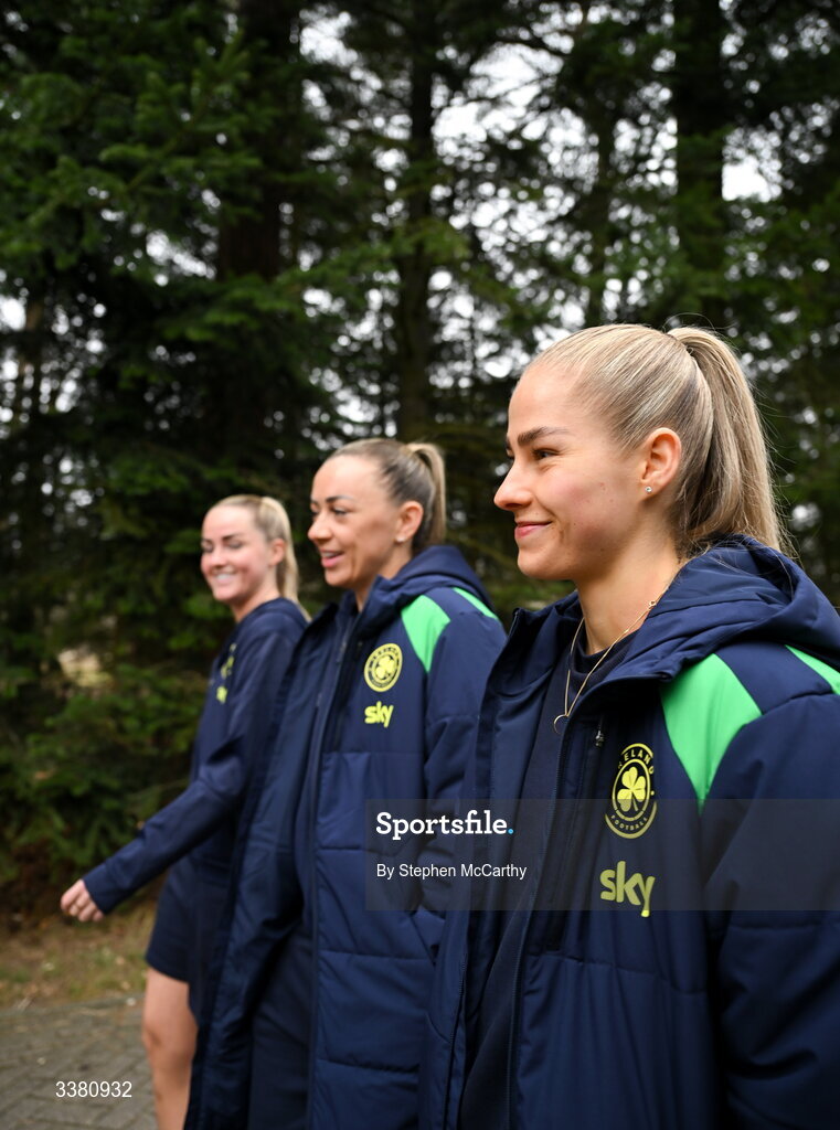 7 March 2026; Republic of Ireland's Tara O'Hanlon, right, Katie McCabe and Jessie Stapleton, left, during a team walk near their hotel before the 2027 FIFA Women’s World Cup Qualifier match between the Netherlands and Republic of Ireland at Stadion Galgenwaard in Utrecht, Netherlands. Photo by Stephen McCarthy/Sportsfile