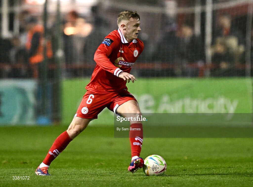 6 March 2026; JJ Lunney of Shelbourne during the SSE Airtricity Men's Premier Division match between Shelbourne and St Patrick's Athletic at Tolka Park in Dublin. Photo by Sam Barnes/Sportsfile