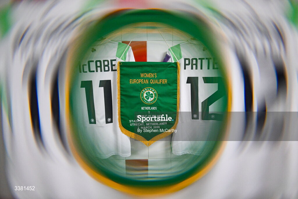 7 March 2026; (EDITOR'S NOTE; This image was created using a special effects camera filter) The Republic of Ireland matchday pennant in their dressing room before the 2027 FIFA Women’s World Cup Qualifier match between the Netherlands and Republic of Ireland at Stadion Galgenwaard in Utrecht, Netherlands. Photo by Stephen McCarthy/Sportsfile