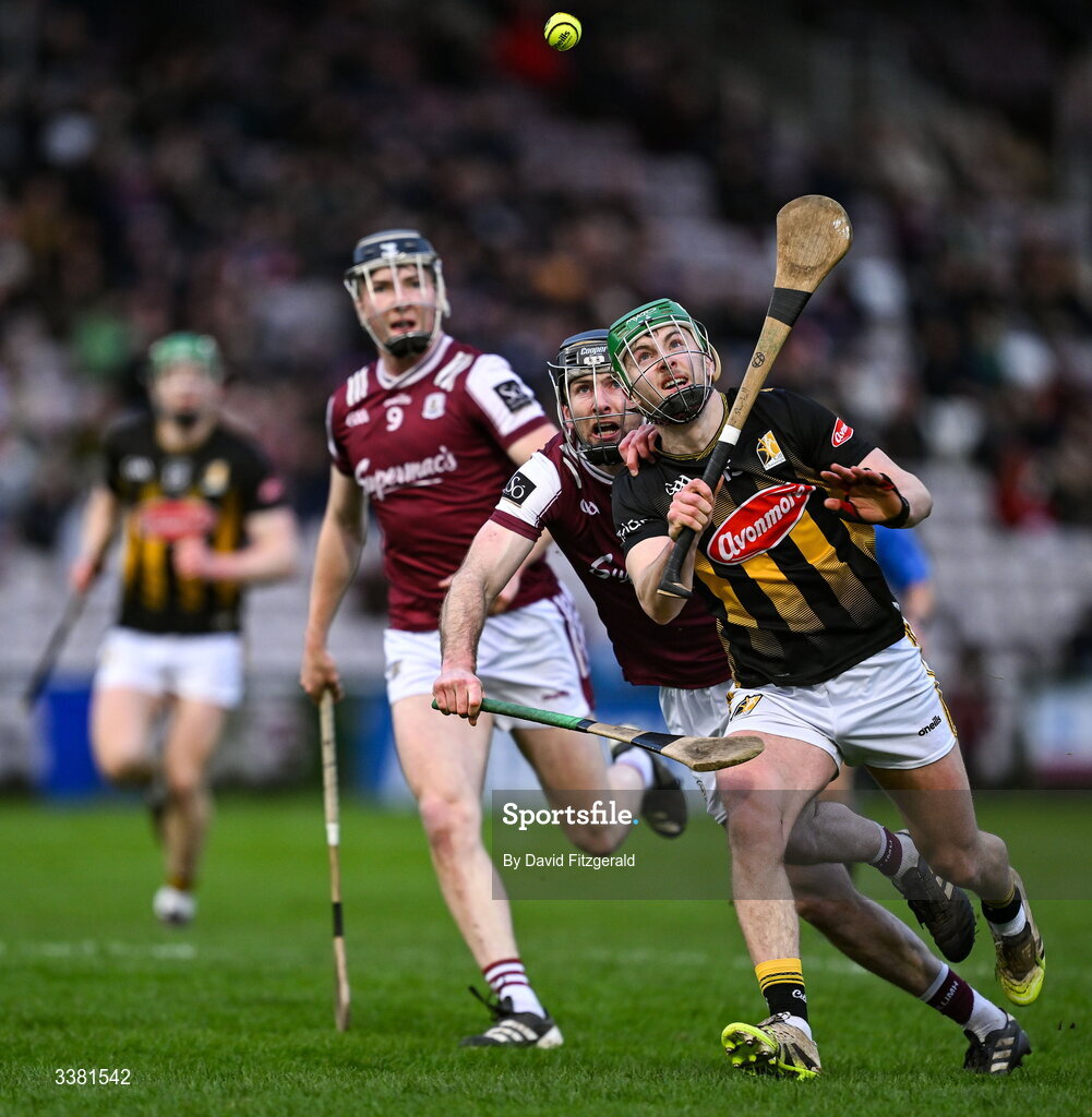 7 March 2026; Tom Phelan of Kilkenny in action against Padraic Mannion of Galway during the Allianz Hurling League Division 1A match between Galway and Kilkenny at Pearse Stadium in Galway. Photo by David Fitzgerald/Sportsfile