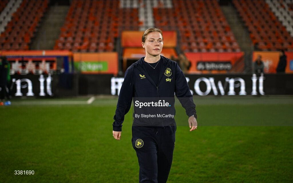 7 March 2026; Emily Murphy of Republic of Ireland before the 2027 FIFA Women’s World Cup Qualifier match between the Netherlands and Republic of Ireland at Stadion Galgenwaard in Utrecht, Netherlands. Photo by Stephen McCarthy/Sportsfile