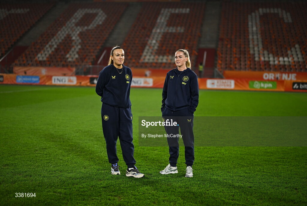 7 March 2026; Grace Moloney, left, and Jessie Stapleton of Republic of Ireland before the 2027 FIFA Women’s World Cup Qualifier match between the Netherlands and Republic of Ireland at Stadion Galgenwaard in Utrecht, Netherlands. Photo by Stephen McCarthy/Sportsfile