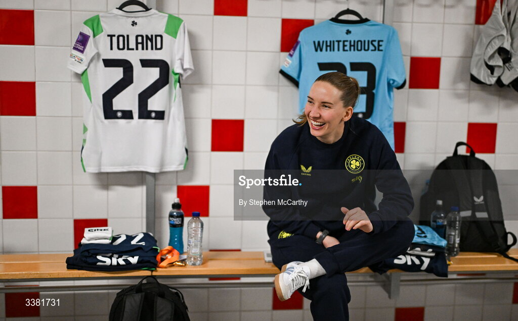 7 March 2026; Republic of Ireland goalkeeper Sophie Whitehouse before the 2027 FIFA Women’s World Cup Qualifier match between the Netherlands and Republic of Ireland at Stadion Galgenwaard in Utrecht, Netherlands. Photo by Stephen McCarthy/Sportsfile