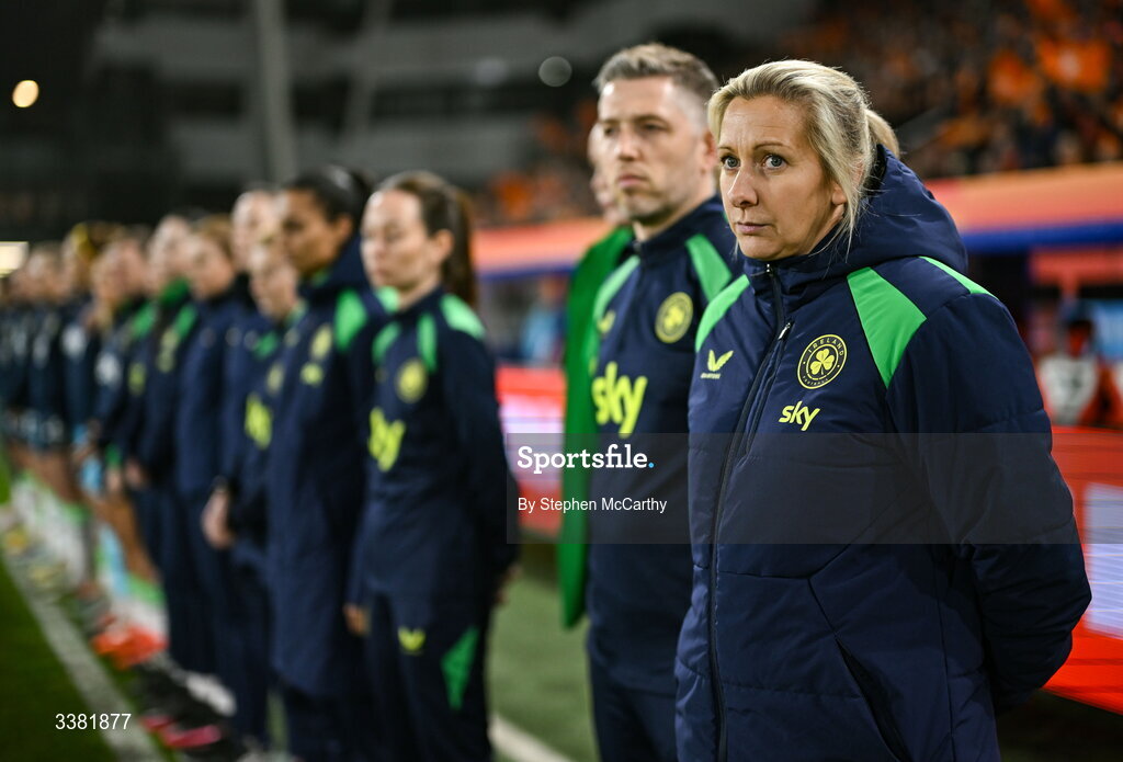 7 March 2026; Republic of Ireland head coach Carla Ward before the 2027 FIFA Women’s World Cup Qualifier match between the Netherlands and Republic of Ireland at Stadion Galgenwaard in Utrecht, Netherlands. Photo by Stephen McCarthy/Sportsfile