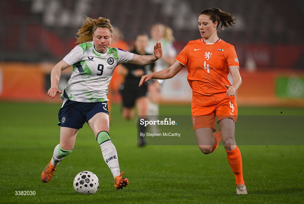 7 March 2026; Amber Barrett of Republic of Ireland in action against Veerle Buurman of Netherlands during the 2027 FIFA Women’s World Cup Qualifier match between the Netherlands and Republic of Ireland at Stadion Galgenwaard in Utrecht, Netherlands. Photo by Stephen McCarthy/Sportsfile