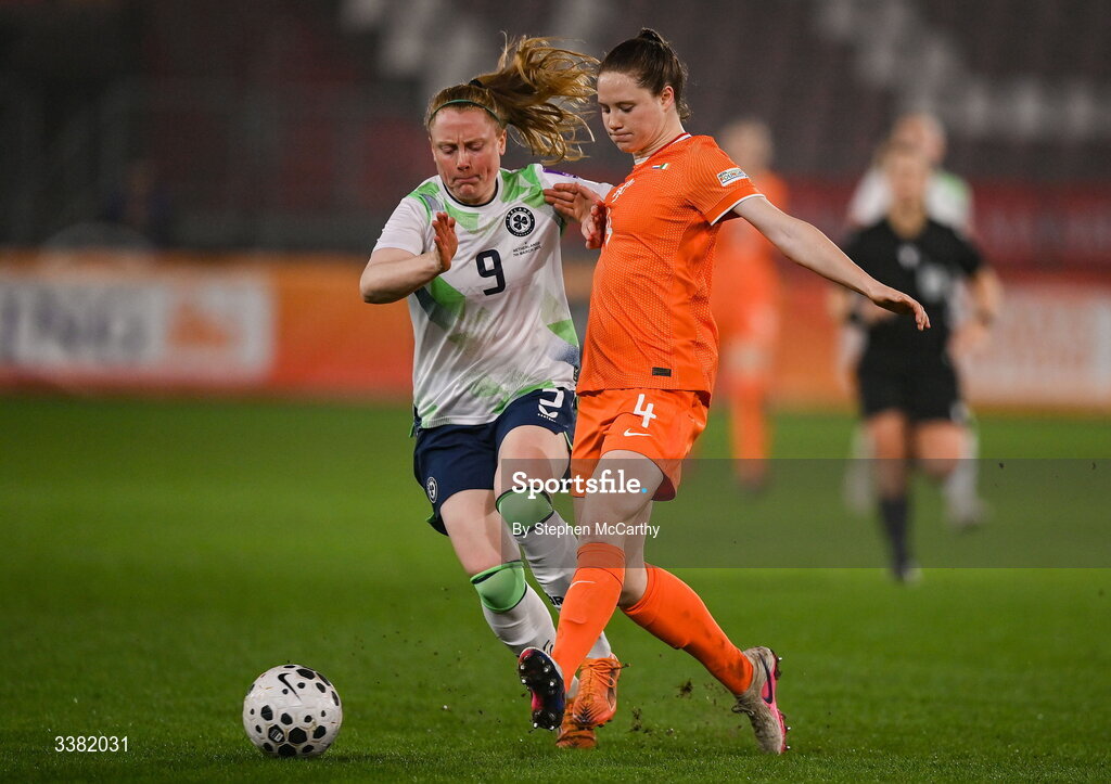 7 March 2026; Veerle Buurman of Netherlands in action against Amber Barrett of Republic of Ireland during the 2027 FIFA Women’s World Cup Qualifier match between the Netherlands and Republic of Ireland at Stadion Galgenwaard in Utrecht, Netherlands. Photo by Stephen McCarthy/Sportsfile