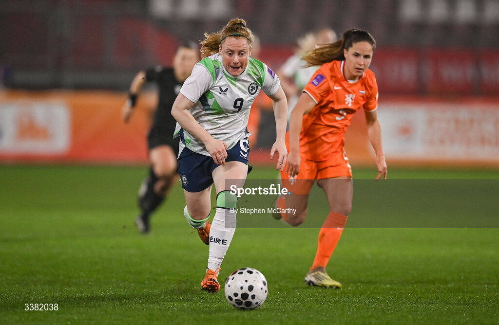 7 March 2026; Amber Barrett of Republic of Ireland during the 2027 FIFA Women’s World Cup Qualifier match between the Netherlands and Republic of Ireland at Stadion Galgenwaard in Utrecht, Netherlands. Photo by Stephen McCarthy/Sportsfile