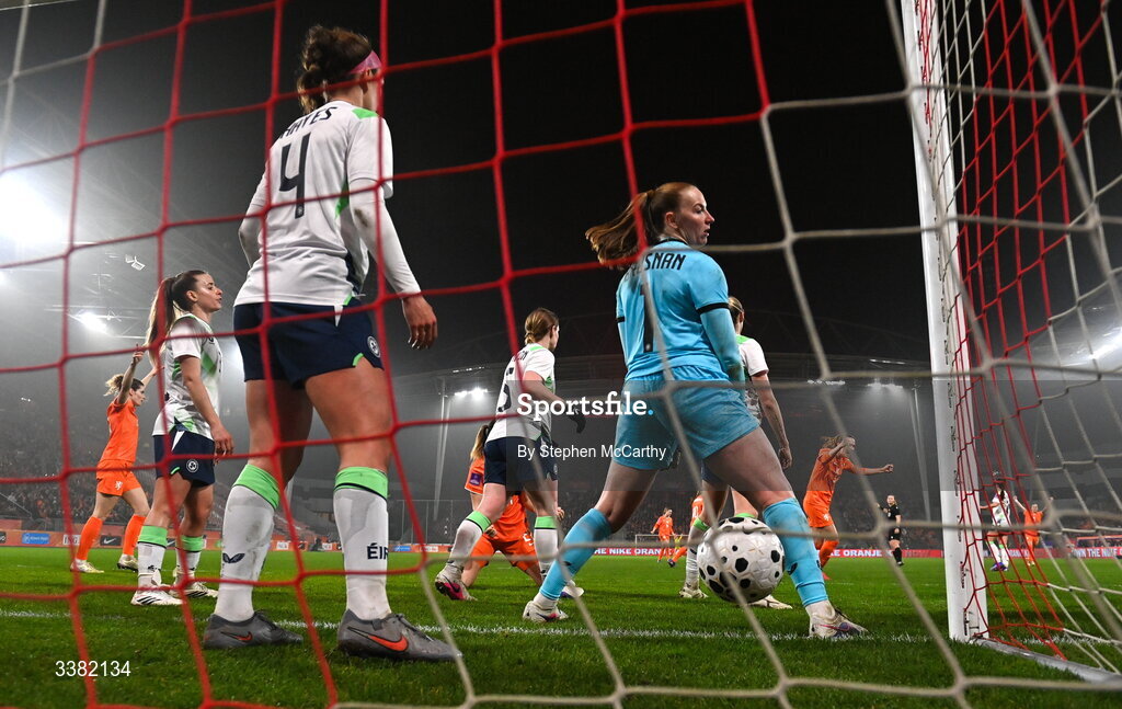 7 March 2026; Republic of Ireland goalkeeper Courtney Brosnan reacts after her side concede a second goal during he 2027 FIFA Women’s World Cup Qualifier match between the Netherlands and Republic of Ireland at Stadion Galgenwaard in Utrecht, Netherlands. Photo by Stephen McCarthy/Sportsfile
