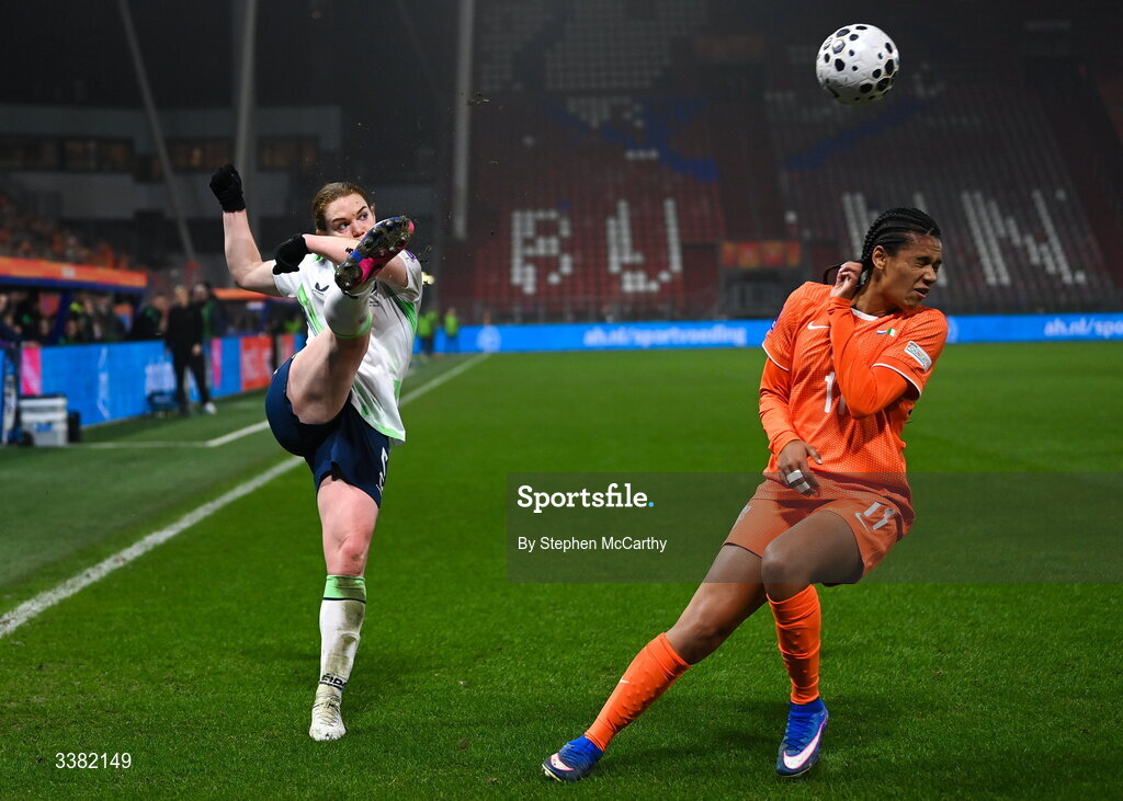7 March 2026; Aoife Mannion of Republic of Ireland in action against Esmee Brugts of Netherlands during the 2027 FIFA Women’s World Cup Qualifier match between the Netherlands and Republic of Ireland at Stadion Galgenwaard in Utrecht, Netherlands. Photo by Stephen McCarthy/Sportsfile