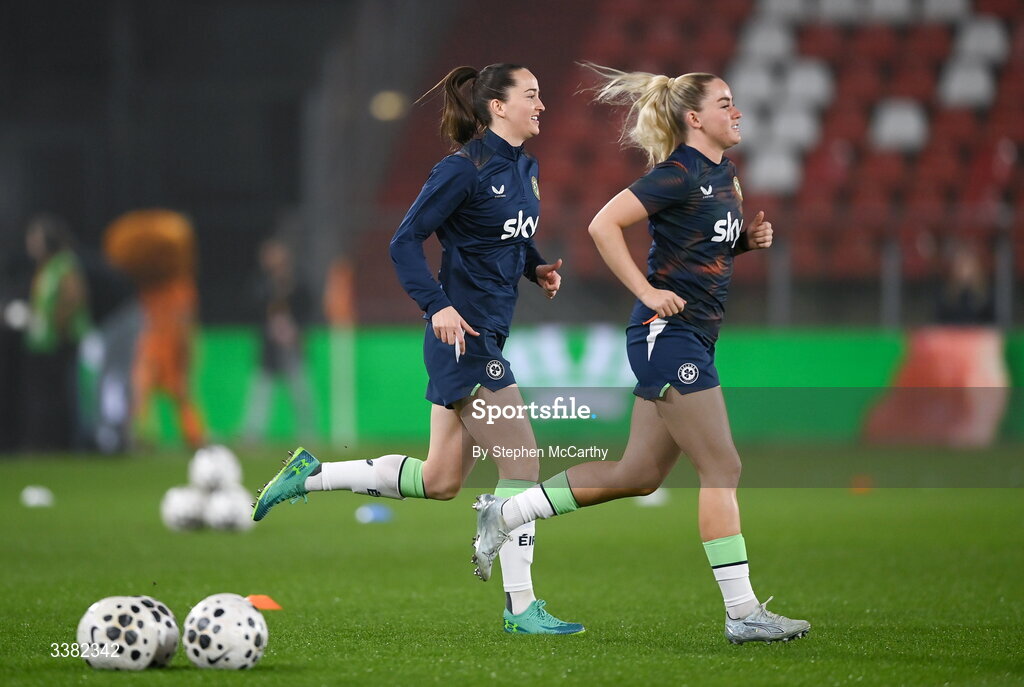 7 March 2026; Anna Patten, left, and Jessie Stapleton of Republic of Ireland during the 2027 FIFA Women’s World Cup Qualifier match between the Netherlands and Republic of Ireland at Stadion Galgenwaard in Utrecht, Netherlands. Photo by Stephen McCarthy/Sportsfile