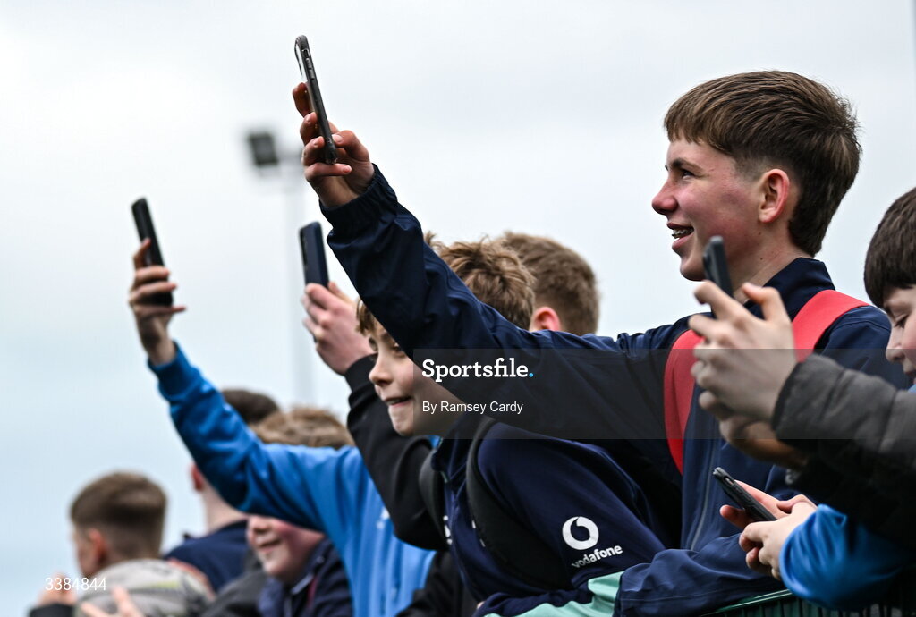 10 March 2026; Supporters during a Leinster Rugby open training session at Skerries RFC in Skerries, Dublin. Photo by Ramsey Cardy/Sportsfile