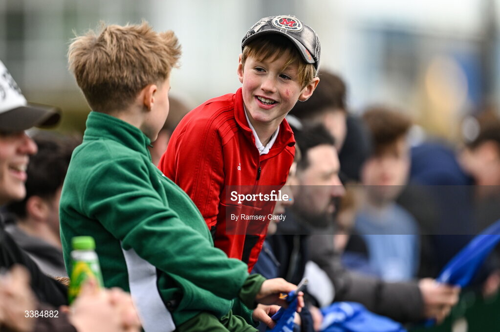 10 March 2026; Supporters during a Leinster Rugby open training session at Skerries RFC in Skerries, Dublin. Photo by Ramsey Cardy/Sportsfile