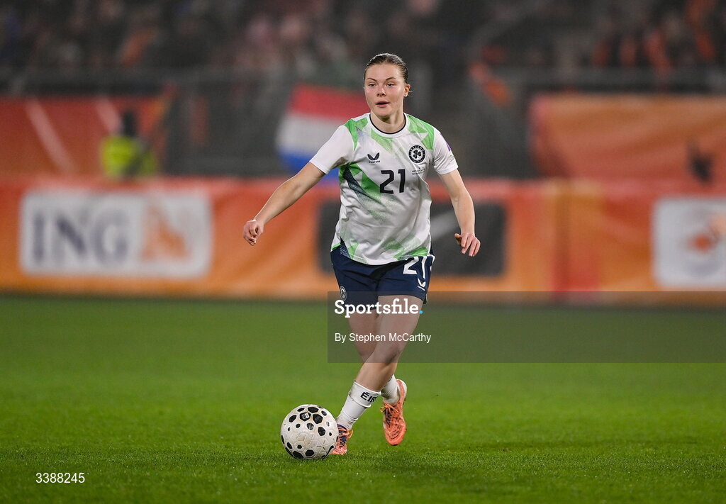7 March 2026; Emily Murphy of Republic of Ireland during the 2027 FIFA Women’s World Cup Qualifier match between the Netherlands and Republic of Ireland at Stadion Galgenwaard in Utrecht, Netherlands. Photo by Stephen McCarthy/Sportsfile