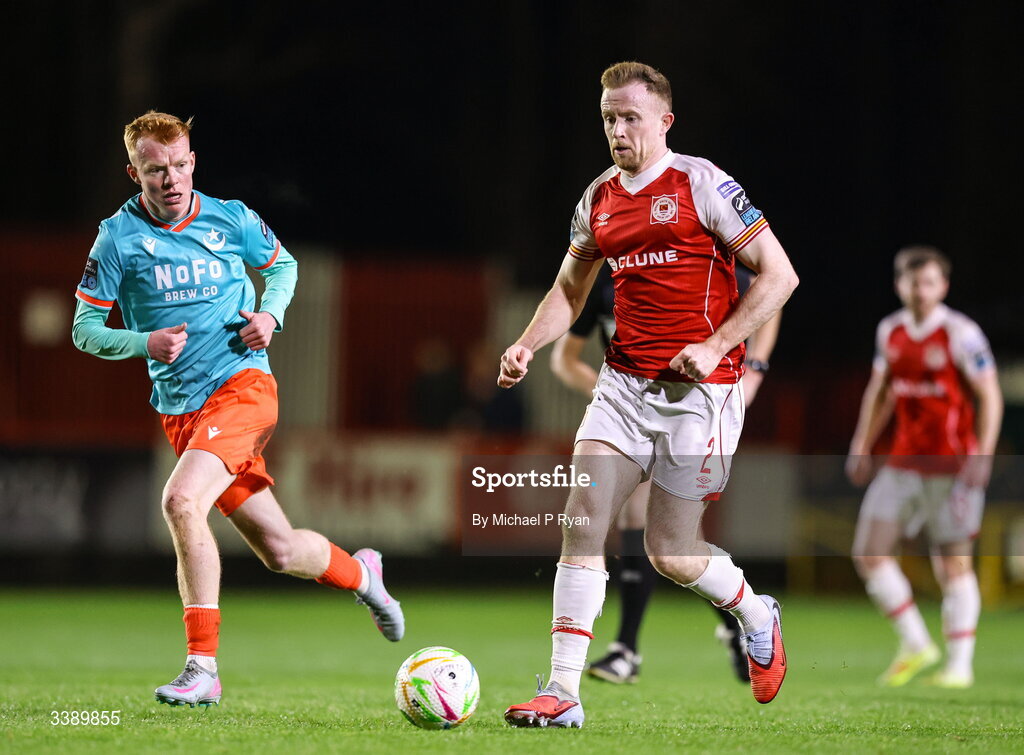 13 March 2026; Sean Hoare of St Patrick's Athletic in action against Shane Farrell of Drogheda United during the SSE Airtricity Men's Premier Division match between St Patrick's Athletic and Drogheda United at Richmond Park in Dublin. Photo by Michael P Ryan/Sportsfile