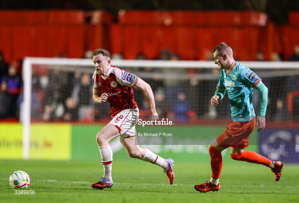 13 March 2026; Sean Hoare of St Patrick's Athletic in action against Mark Doyle of Drogheda United during the SSE Airtricity Men's Premier Division match between St Patrick's Athletic and Drogheda United at Richmond Park in Dublin. Photo by Michael P Ryan/Sportsfile