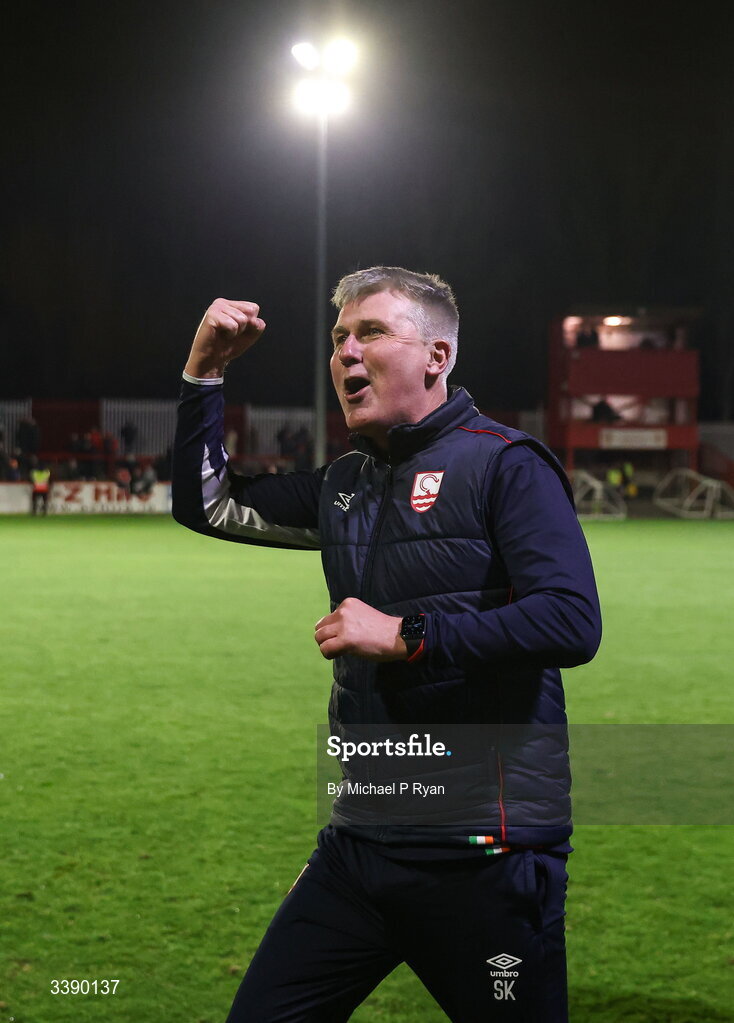 13 March 2026; St Patrick's Athletic manager Stephen Kenny celebrates after his side's victory in the SSE Airtricity Men's Premier Division match between St Patrick's Athletic and Drogheda United at Richmond Park in Dublin. Photo by Michael P Ryan/Sportsfile