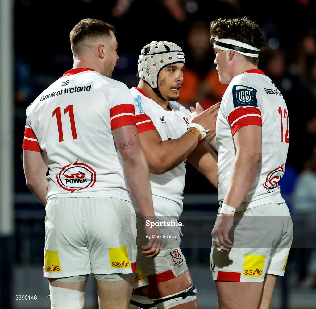 13 March 2026; Juarno Augustus of Ulster, centre, celebrates with teammakes Zac Ward, left, and Jude Postlethwaite after scoring a try during the United Rugby Championship match between Edinburgh and Ulster at Hive Stadium in Edinburgh, Scotland. Photo by Mark Scates/Sportsfile