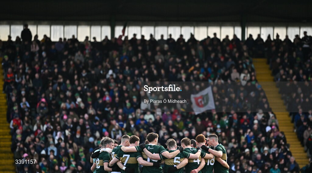 14 March 2026; Kerry players in a huddle before the Allianz Football League Division 1 match between Kerry and Mayo at Austin Stack Park in Tralee, Kerry. Photo by Piaras Ó Mídheach/Sportsfile
