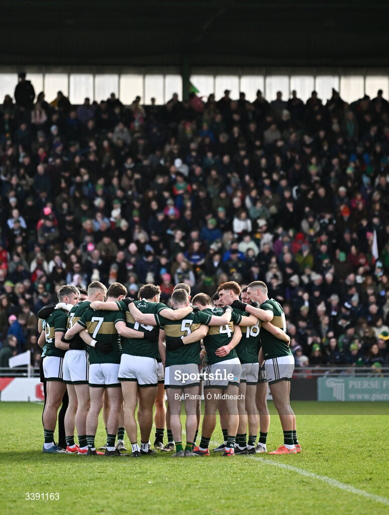 14 March 2026; Kerry players in a huddle before the Allianz Football League Division 1 match between Kerry and Mayo at Austin Stack Park in Tralee, Kerry. Photo by Piaras Ó Mídheach/Sportsfile