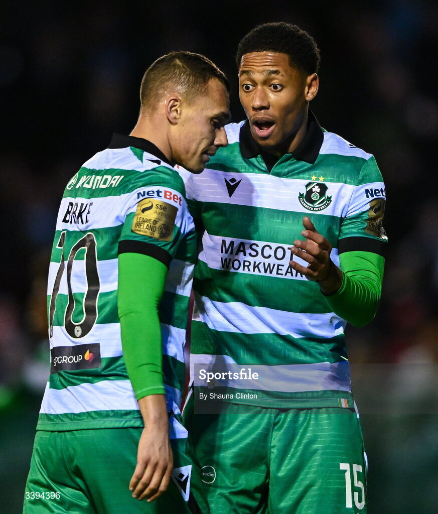 16 March 2026; Maleace Asamoah of Shamrock Rovers, right, speaks to team-mate Graham Burke during the SSE Airtricity Men's Premier Division match between Drogheda United and Shamrock Rovers at Sullivan & Lambe Park in Drogheda, Louth. Photo by Shauna Clinton/Sportsfile