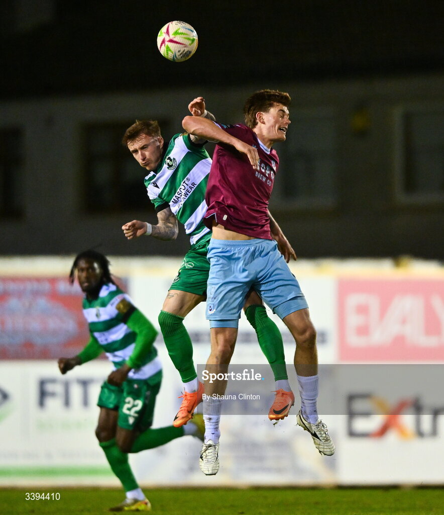 16 March 2026; Jago Godden of Drogheda United in action against Danny Grant of Shamrock Rovers during the SSE Airtricity Men's Premier Division match between Drogheda United and Shamrock Rovers at Sullivan & Lambe Park in Drogheda, Louth. Photo by Shauna Clinton/Sportsfile