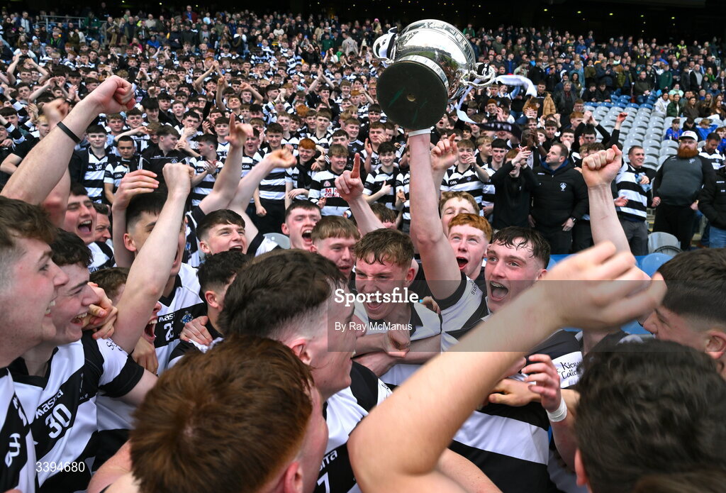 17 March 2026; Gearóid O’Shea and St Kieran's College players celebrate with the Croke Cup in front of their supporters after the Masita GAA Post Primary Schools Croke Cup final match between Presentation College Athenry, Galway, and St Kieran's College, Kilkenny, at Croke Park in Dublin. Photo by Ray McManus/Sportsfile