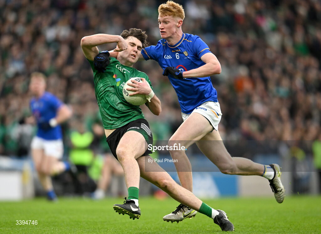 17 March 2026; Michael Weir of Coláiste Mhuire Mullingar in action against Eoin O’Flaherty of Tralee CBS during the Masita GAA Post Primary Schools Hogan Cup final match between Coláiste Mhuire Mullingar, Westmeath, and Tralee CBS, Kerry, at Croke Park in Dublin. Photo by Paul Phelan/Sportsfile