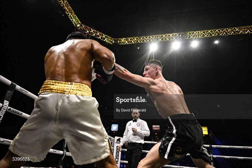 20 March 2026; Kyle Smith, right, in action against Eduardo Vera Sanchez during their super welterweight bout at the SSE Arena in Belfast. Photo by David Fitzgerald/Sportsfile