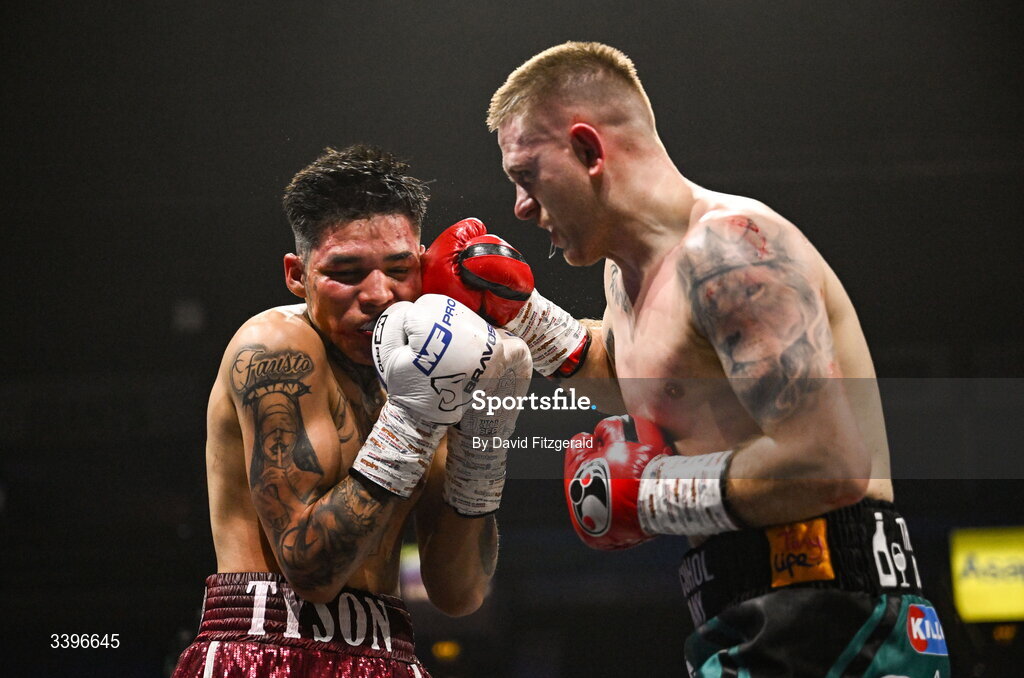 20 March 2026; Kurt Walker, right, Yahir Alexander Solorio Morales trade punches during their lightweight bout at the SSE Arena in Belfast. Photo by David Fitzgerald/Sportsfile