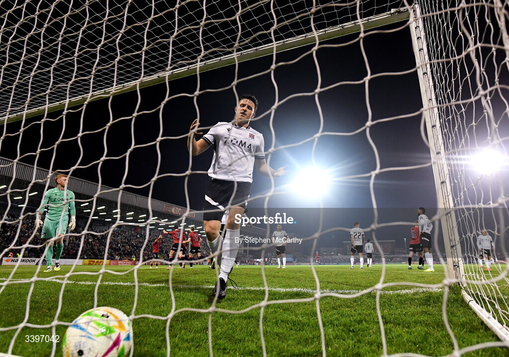 20 March 2026; Keith Buckley of Dundalk after his side conceded a first goal during the SSE Airtricity Men's Premier Division match between Bohemians and Dundalk at Dalymount Park in Dublin. Photo by Stephen McCarthy/Sportsfile