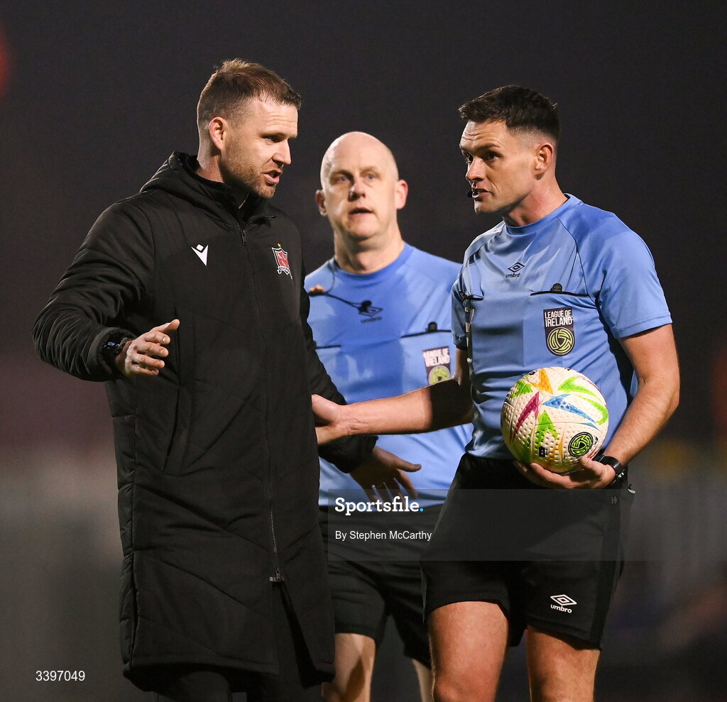 20 March 2026; Referee Rob Hennessy and Dundalk manager Ciaran Kilduff at half-time of the SSE Airtricity Men's Premier Division match between Bohemians and Dundalk at Dalymount Park in Dublin. Photo by Stephen McCarthy/Sportsfile