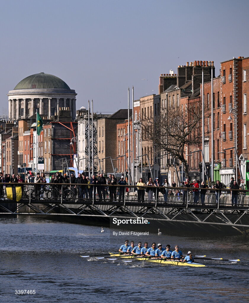 21 March 2026; The UCD Senior Men's team, bow to stern, Eoin McGrath, Oisin Dolan, Conor O’Reilly, Ciaran Conway, Andrew O’Leary, Ross Mason, Conaill Cunningham, Dach Murray, and cox Rhian Nelson contest the Gannon Cup against the Trinity College Senior Men's team during the 76th annual Colours Boat Race between UCD and Trinity College on the River Liffey in Dublin. Photo by David Fitzgerald/Sportsfile