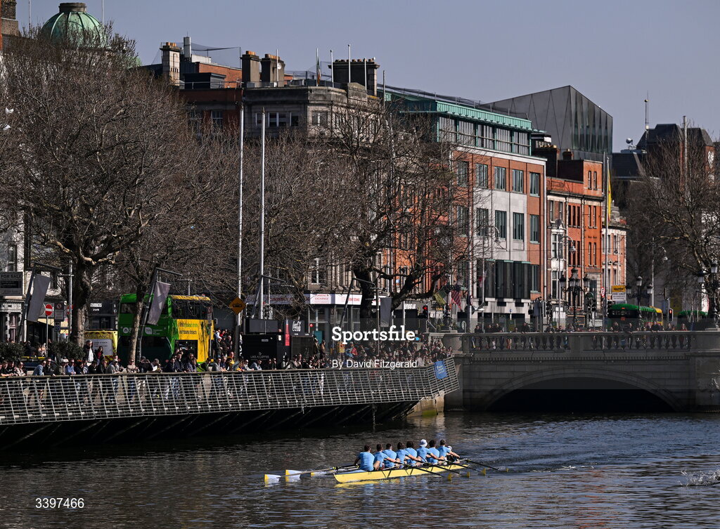 21 March 2026; The UCD Senior Men's team, bow to stern, Eoin McGrath, Oisin Dolan, Conor O’Reilly, Ciaran Conway, Andrew O’Leary, Ross Mason, Conaill Cunningham, Dach Murray, and cox Rhian Nelson contest the Gannon Cup against the Trinity College Senior Men's team during the 76th annual Colours Boat Race between UCD and Trinity College on the River Liffey in Dublin. Photo by David Fitzgerald/Sportsfile