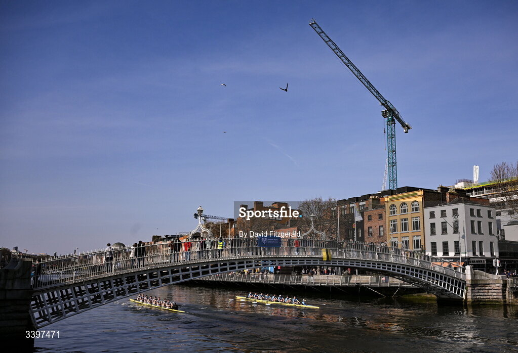 21 March 2026; The UCD Senior Men's team, right, bow to stern, Eoin McGrath, Oisin Dolan, Conor O’Reilly, Ciaran Conway, Andrew O’Leary, Ross Mason, Conaill Cunningham, Dach Murray, and cox Rhian Nelson contest the Gannon Cup against the Trinity College Senior Men's team bow to stern, Pearce Mooney, Eoghan Gloster, Lucas Calvey, Harry Pierce, Anrijs Lorencs, Samuel Walker, Adam Ranko, Ethan Coplan, and cox Caroline Welch during the 76th annual Colours Boat Race between UCD and Trinity College on the River Liffey in Dublin. Photo by David Fitzgerald/Sportsfile